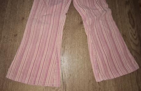 Ružovo - biele nohavice, tu,116