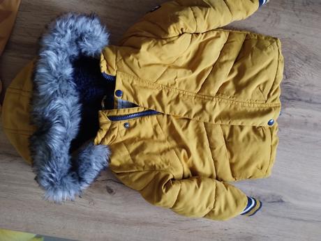 Zimna bunda s kozusinou, c&a,86