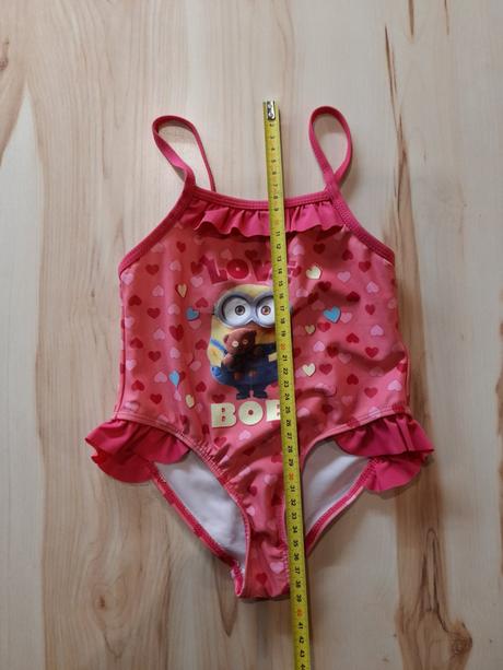 Plavky s mimoňom, 98