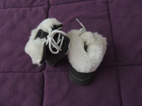 Kozusinkove capacky, kik,17