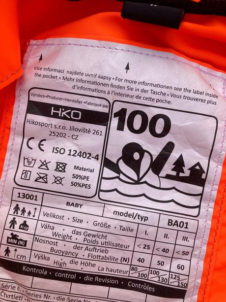 Plavecká vesta hiko,