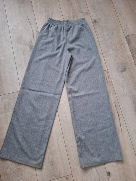 Zara príjemné nohavice, zara,152