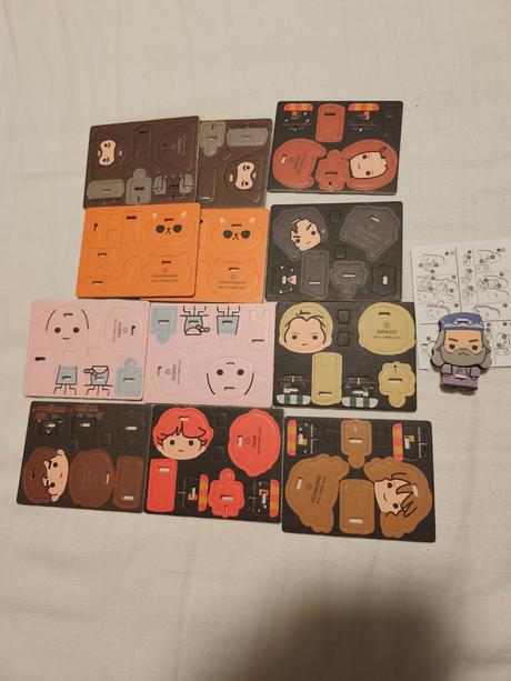 Sada papierových postavičiek, 