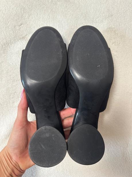 Čierne šľapky na okruhlom podpatku zn. zara, zara,39 / 40