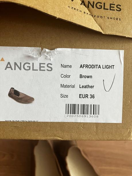 Angles 36 barefoot, 36