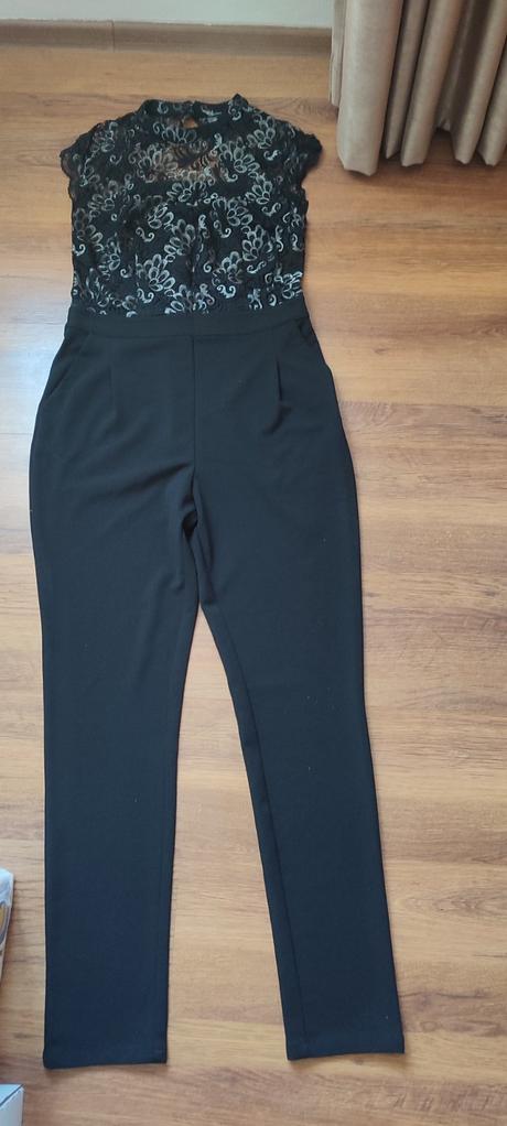 Čierny overal, bershka,36