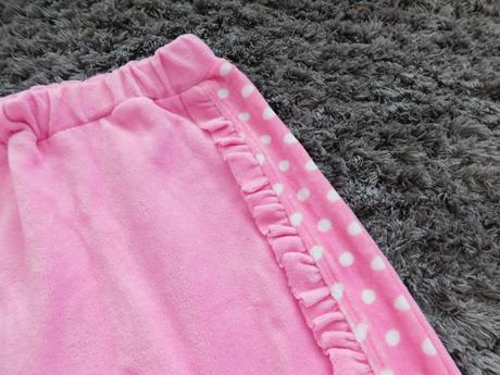 Tepláky č.74-80, 74