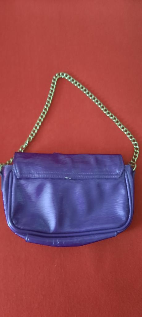 Kabelka 14 x 20 x 4 cm,