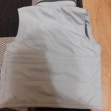 Vestička bez rukávov, 140