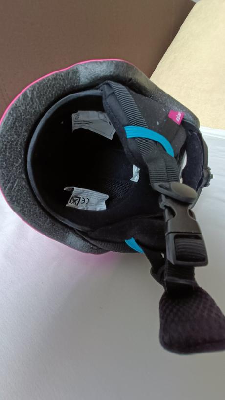 Lyžiarska prilba, elan,s