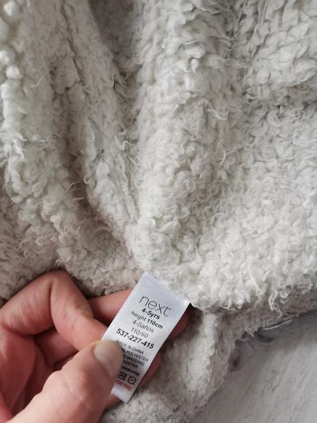 Hrubá bunda next, next,110