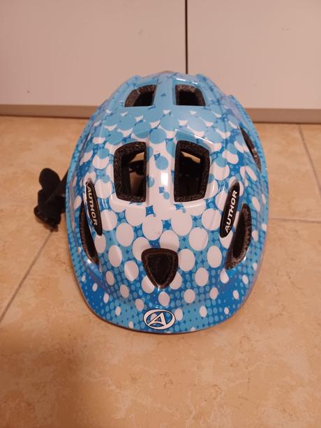 Prilba na bicykel s, s