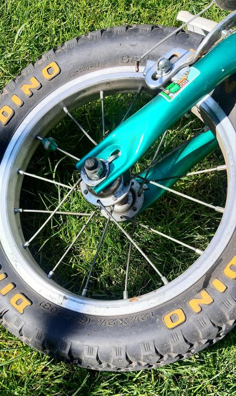 Bicykel 12", dino bikes,12