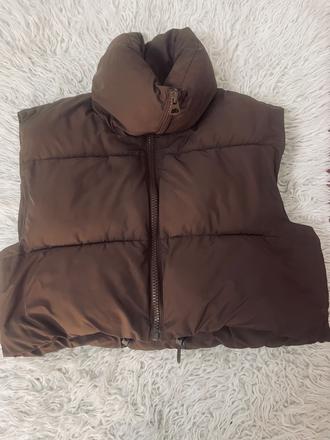 Hnedá crop vesta, s