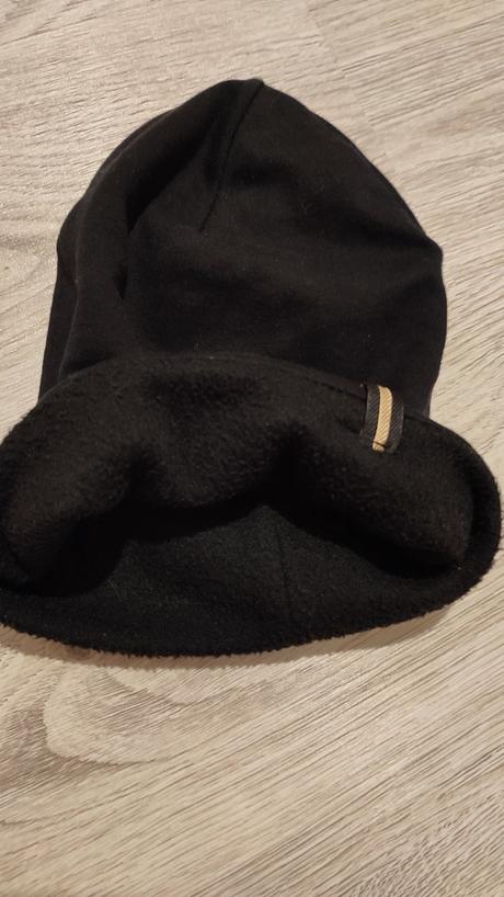 Čierna dievčenská ciapka, 128