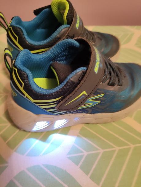 Tenisky sketchers 24, skechers,24