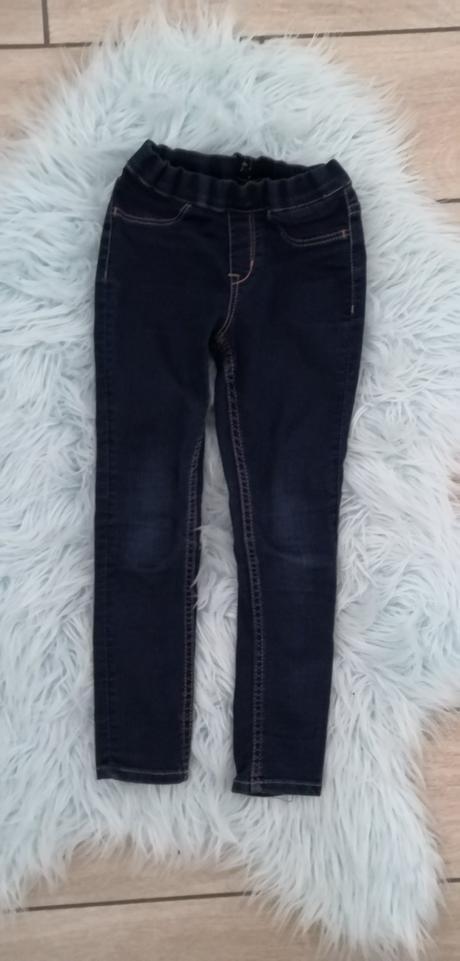 Slim džegínsy, 110