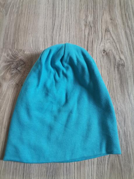 Uni prechodná čiapka, 