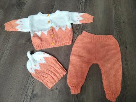 Pletená súprava, 56