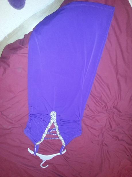 Sexi večerné šaty, 38