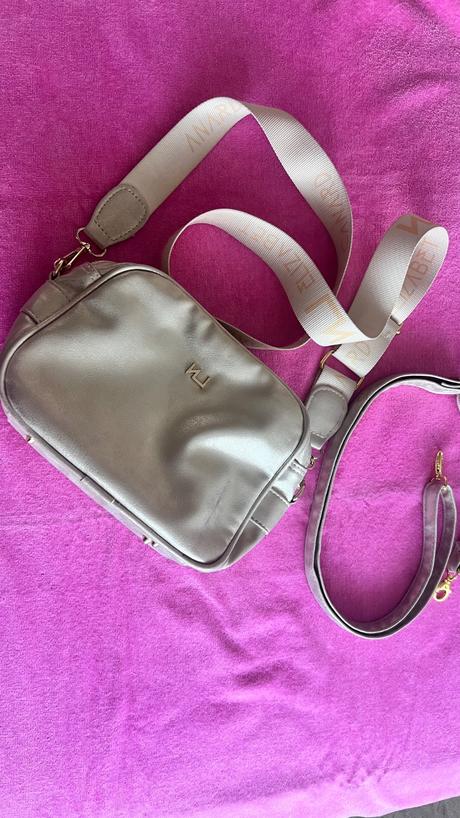 Kabelka crossbody zlatá - top stav, 