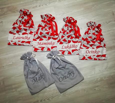 Mikulášske čižmičky a vrecúška,