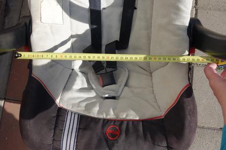 Autosedačka - vajíčko, baby design