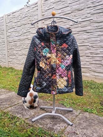 Kvetinková bunda, l