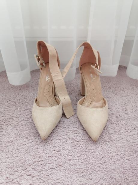 Damske béžové lodičky, 37