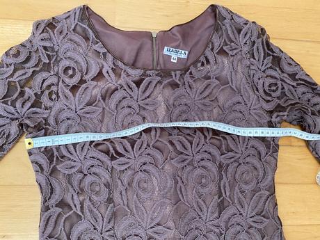 Spoločenské šaty, 44