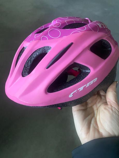 Cyklisticka prilba ctm, s