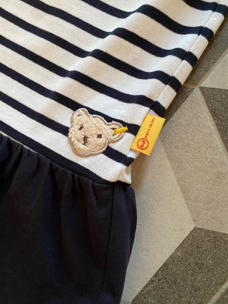 Nadherne saty steiff, 86