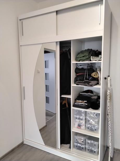 Šatníkova skriňa s nadstavcom, 