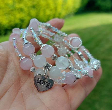 Náramok z minerálov pre rakov, býkov, váhy a ryby, 