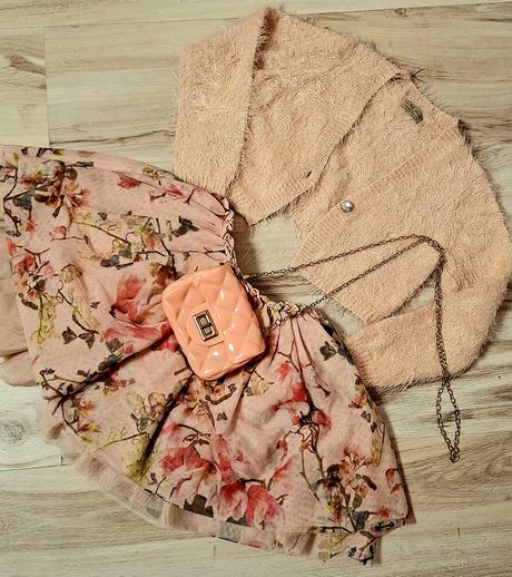 Next outfit, next,110