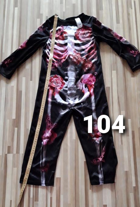 Karnevalova smrtka 104 dievcenska, 