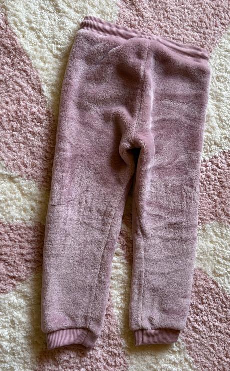 Pekne nohavice top stav hrubsie, takko,92