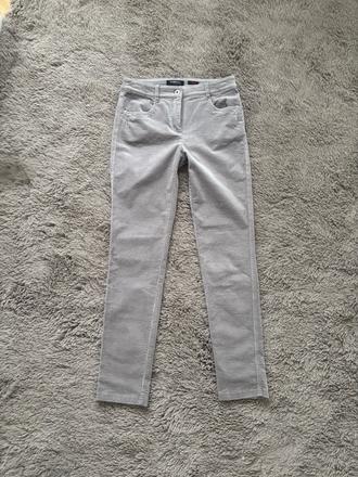 Robell menzestrove, s