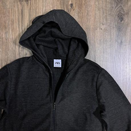 Tmavošedý pánsky sveter, zara,m