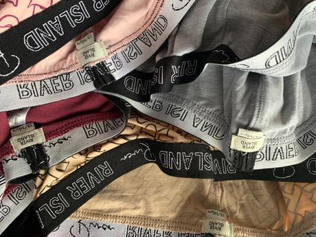 River island, č. 158/164,, river island,164