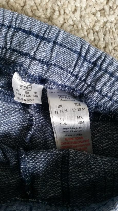 Kratasy 12-18m (2), f&f,86