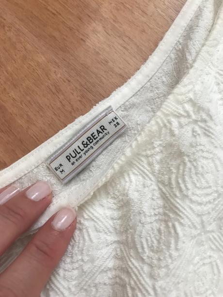 Krásne biele šaty, pull&bear,m
