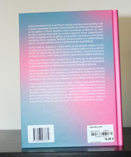 ( a ) sociálne prasa,