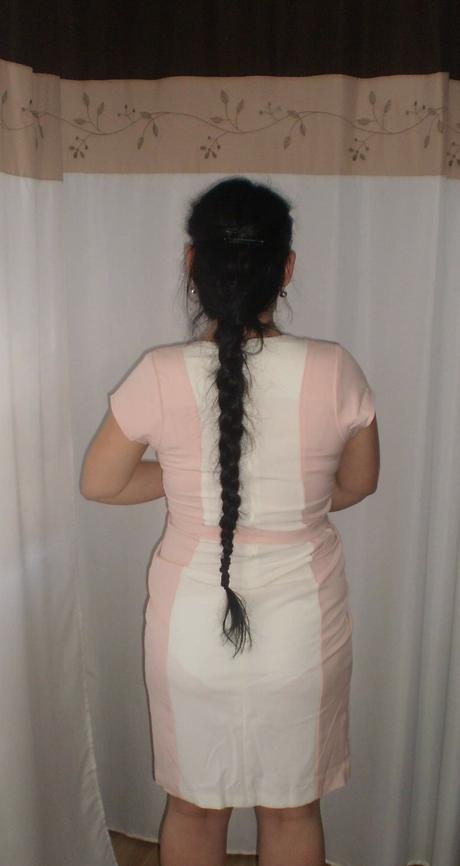 Tehotenské šaty, 38