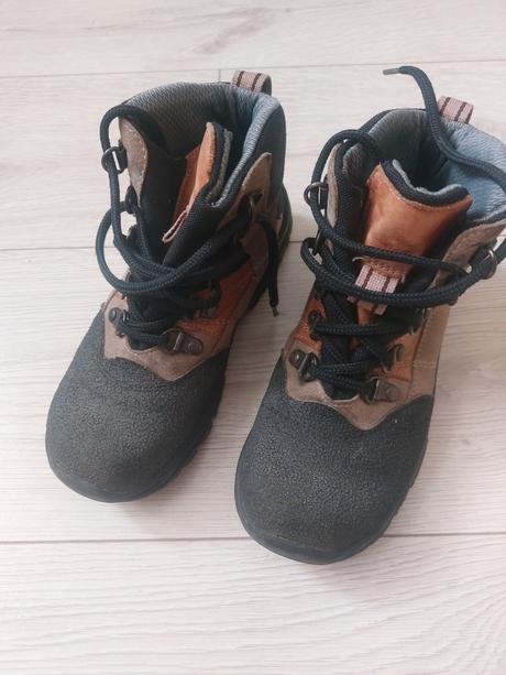 Turistické topánky, 31