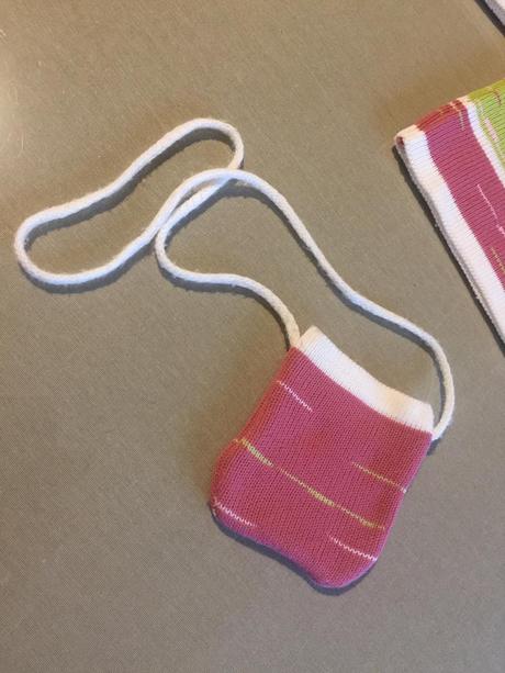 Svetrík a taštička, 110