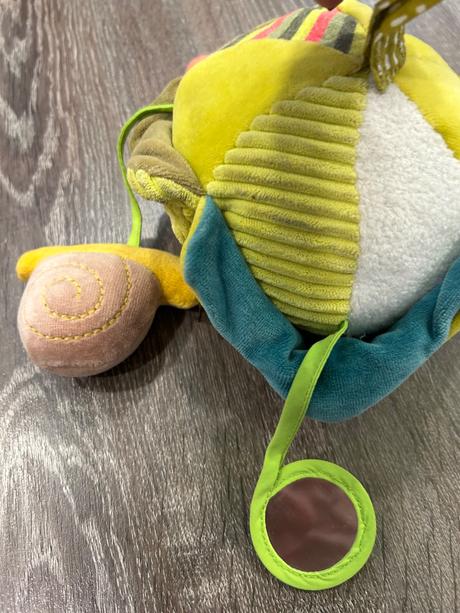 Moulin roty multifunkcna hrkalka kvetinka,