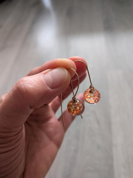 Náhrdelník s náušnicami,