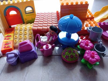 Stavebnica domček s príslušenstvom, 