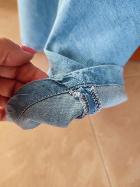 Dámske letné šaty zn.medicine, xs